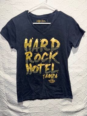 Hard Rock Cafe Black Tee with Gold Logo Large